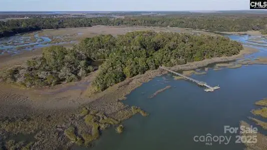 244 Sam Doyle Drive, St Helena, SC 29920