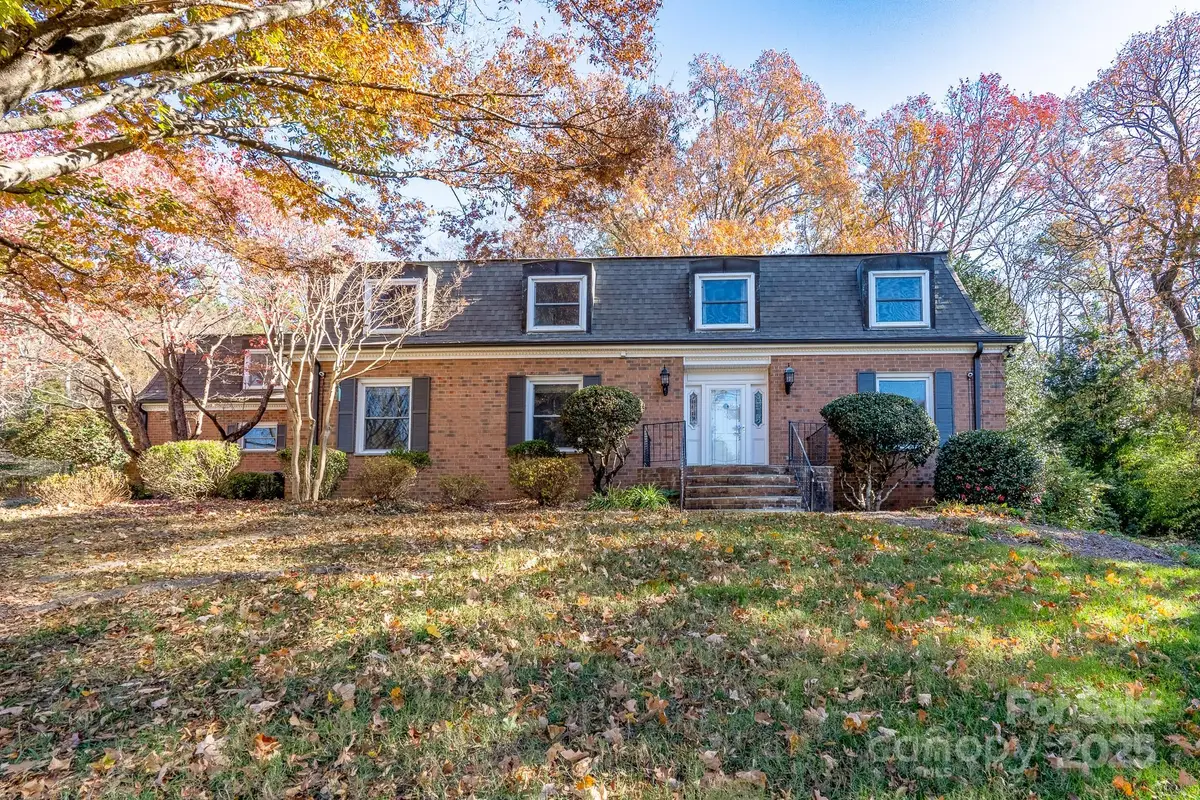 758 Williamsburg Drive Ne, Concord, NC 28025 - Image #1