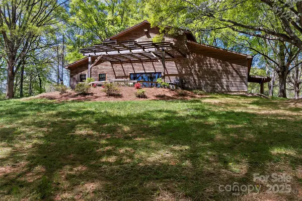 2950 Beroth Road, Pfafftown, NC 27040