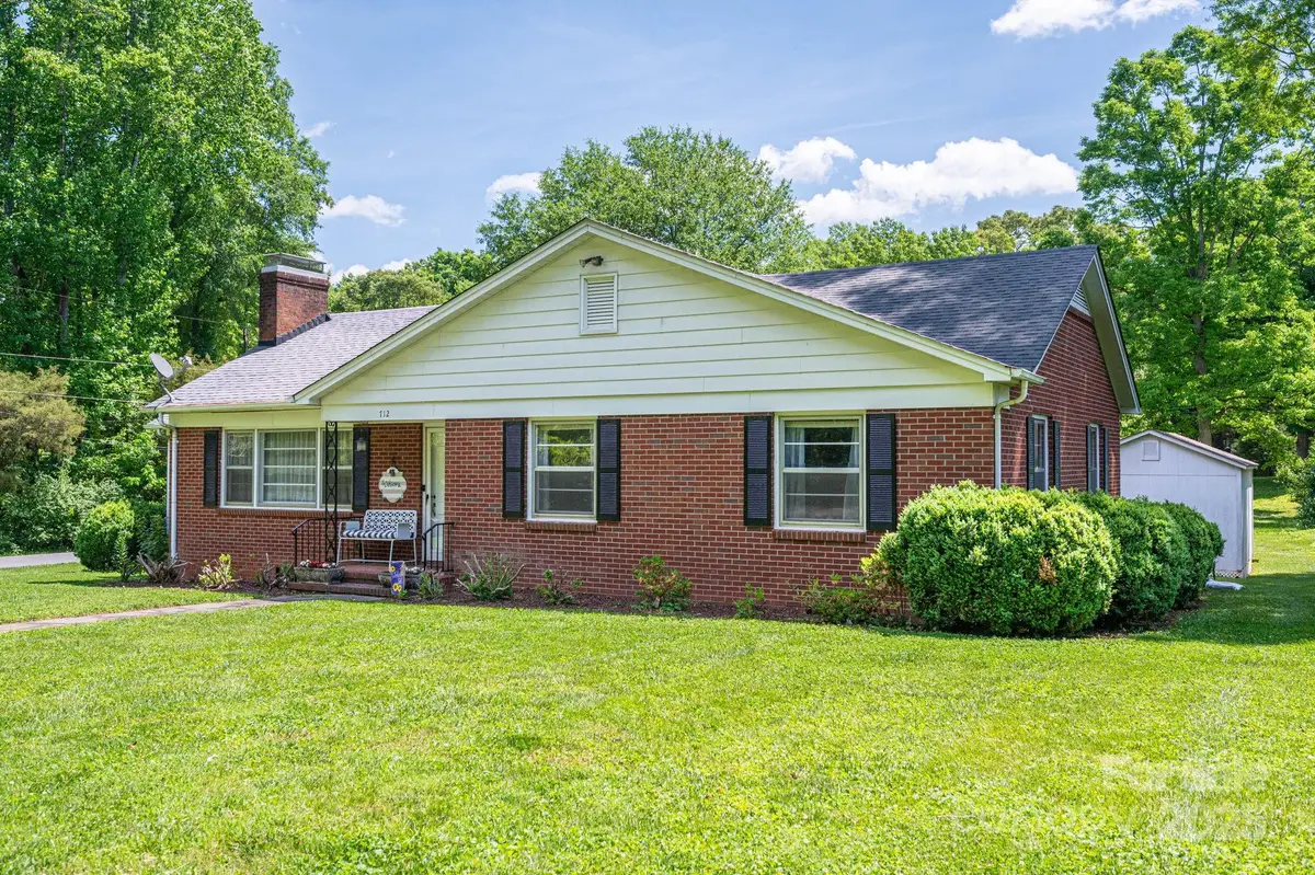 712 2nd Avenue Nw, Conover, NC 28613 - #1