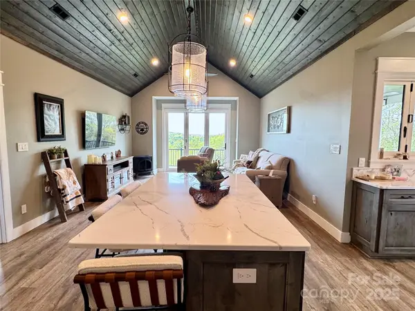 70 Paynes Court, Roaring Gap, NC 28668