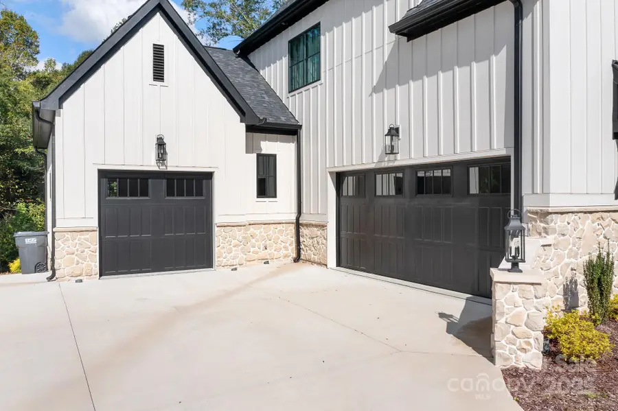 136 Castleview Lane, Mooresville, NC 28115 - Image #3