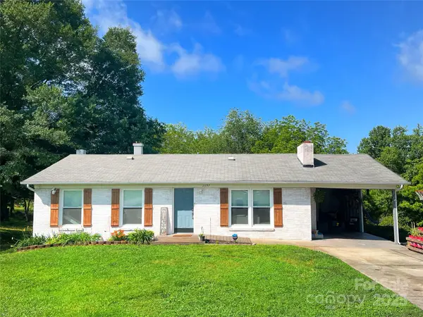 2097 Ala Lane, Granite Falls, NC 28630