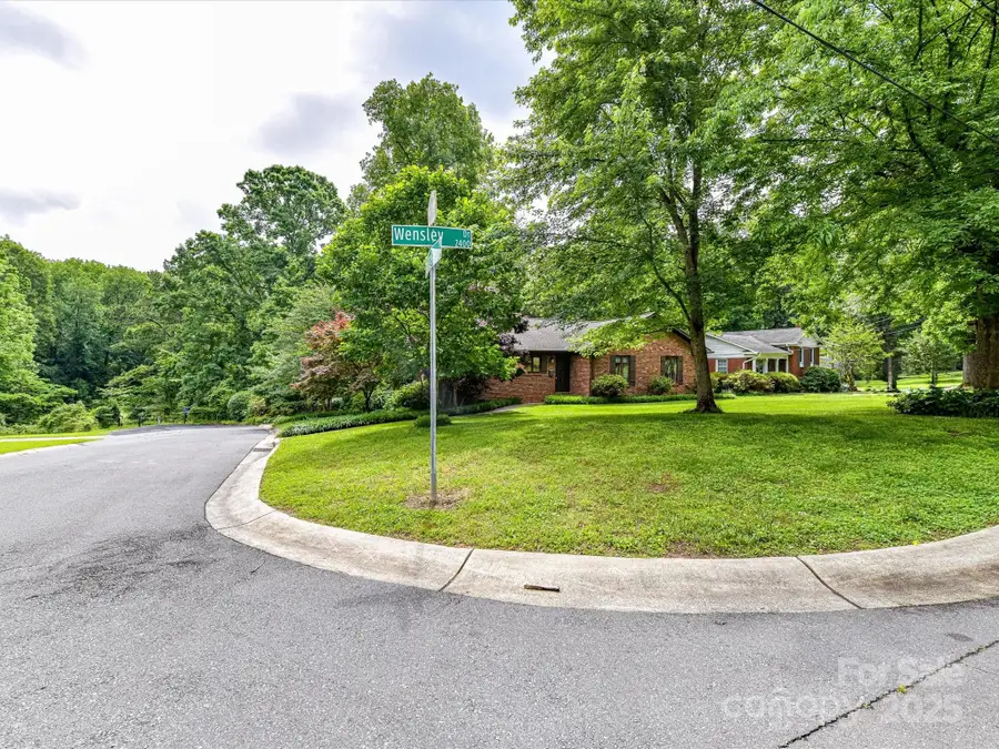 2401 Wensley Drive, Charlotte, NC 28210 - #2