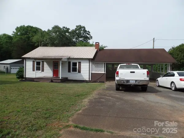 5004 King Wilkinson Road, Denver, NC 28037