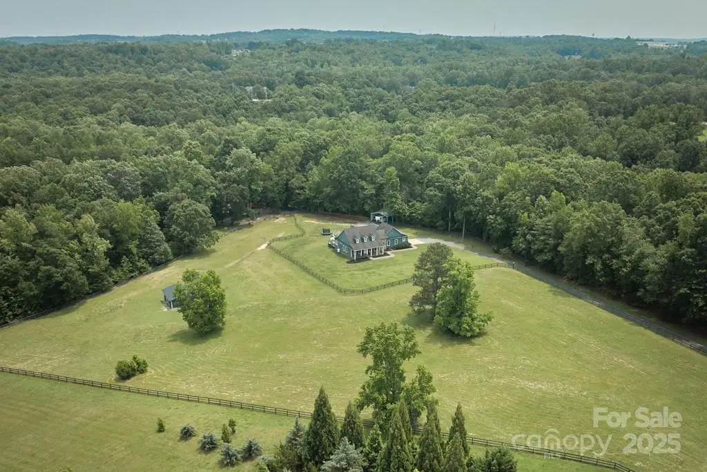 355 Night Lark Lane, Campobello, SC 29322 - #1