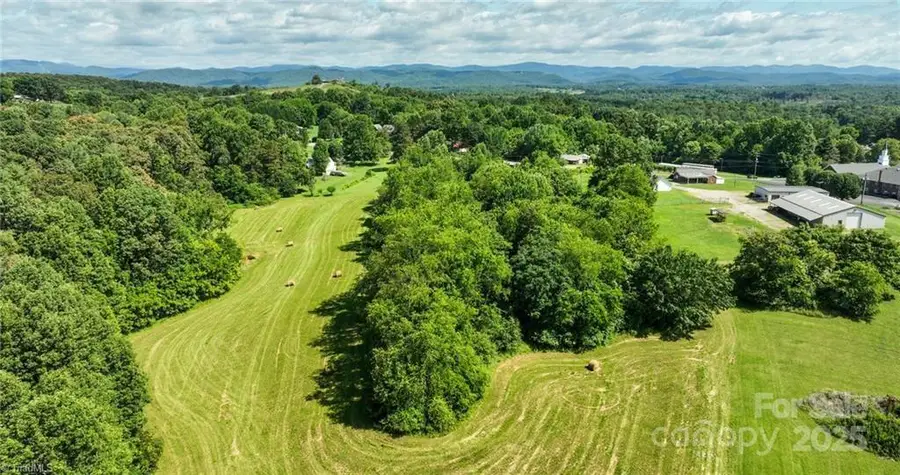 820 Suncrest Orchard Road, North Wilkesboro, NC 28659 - #3