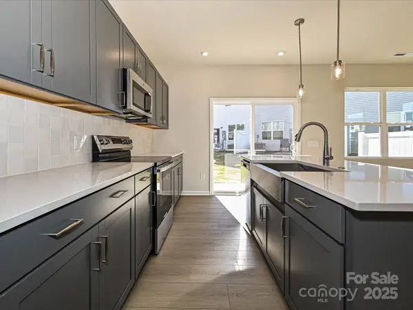 2230 Endeavor Run, Charlotte, NC 28269