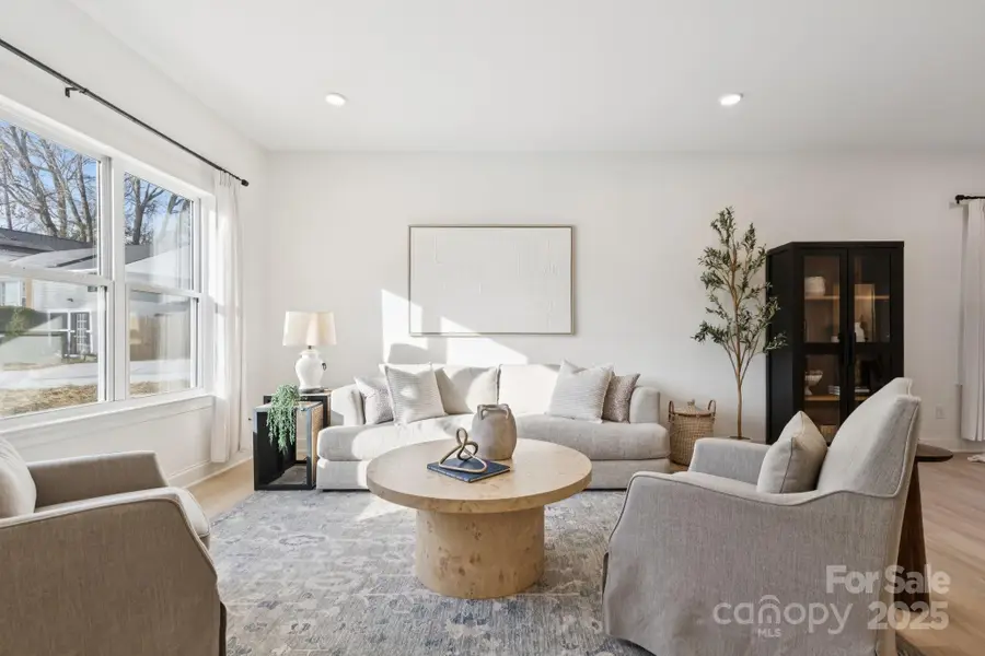 5399 Toano Road, Charlotte, NC 28215 - Image #3