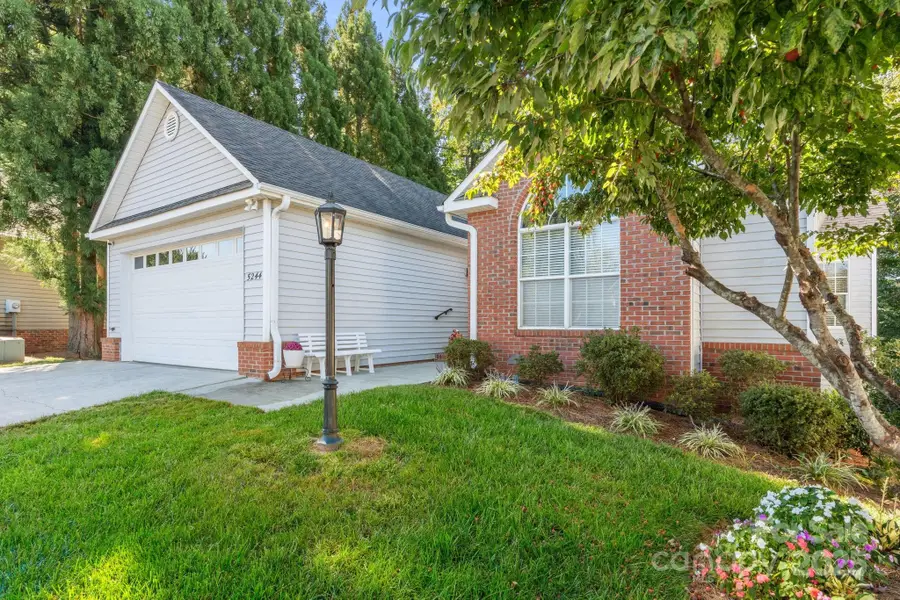 5244 Old Plantation Circle, Winston Salem, NC 27104 - Image #3