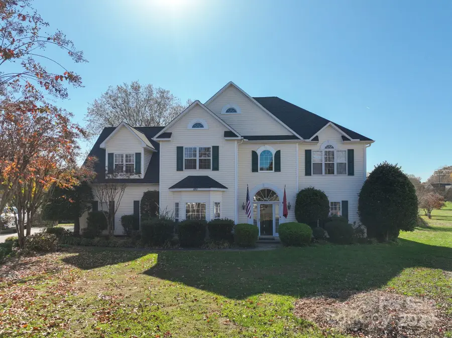 180 Elizabeth Hearth Road, Mooresville, NC 28115 - Image #2