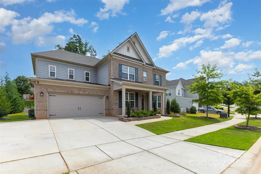 8651 Shadetree Street, Huntersville, NC 28078 - Image #2