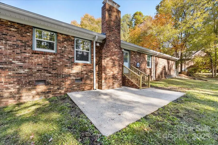 1840 Stoneyridge Drive, Charlotte, NC 28214 - Image #3
