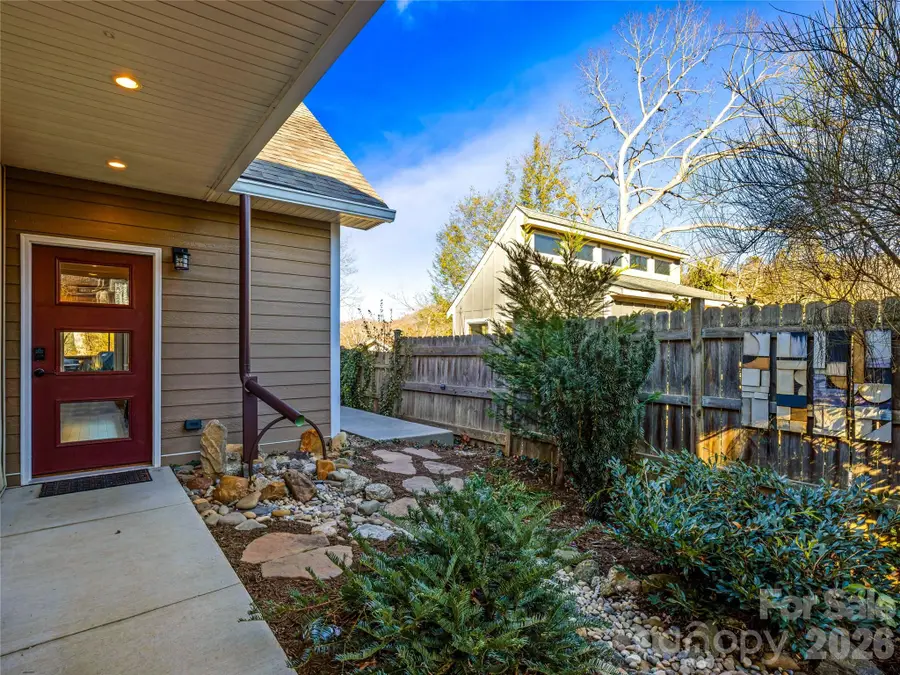 78 Annandale Avenue, Asheville, NC 28801 - Image #2