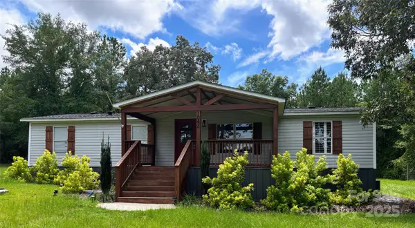 1042 Bart Thurman Road, Mount Croghan, SC 29727