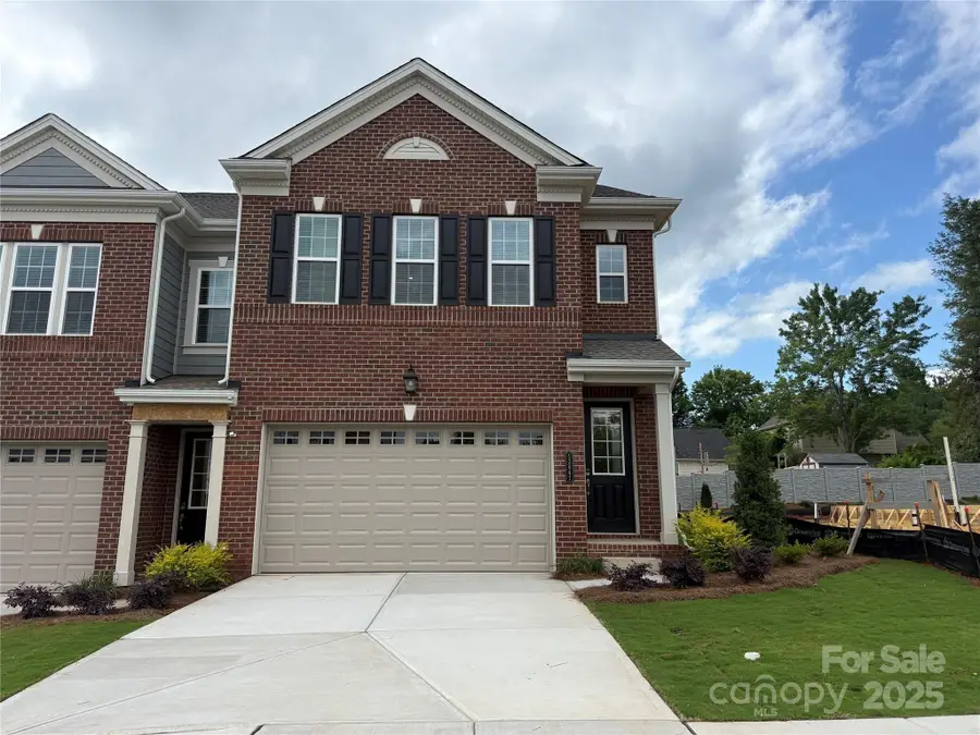 12111 Lavinia Lane, Charlotte, NC 28277 - Image #2