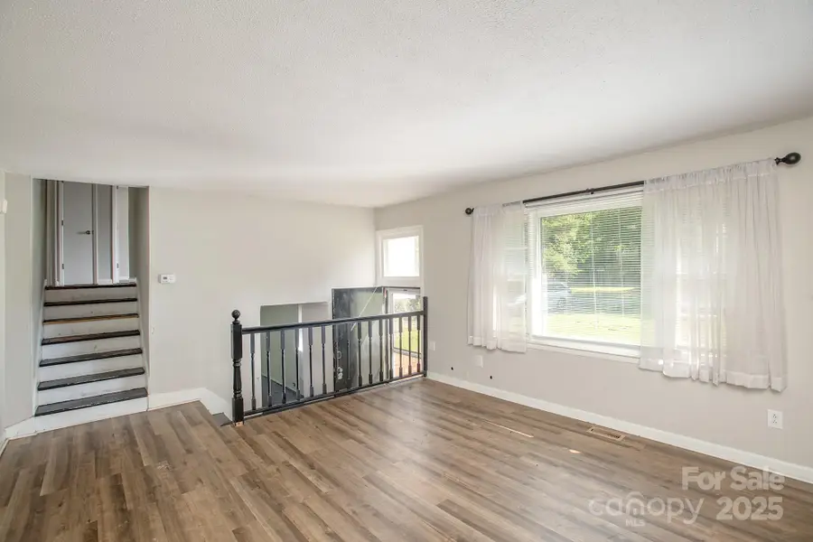 129 Woodland Drive, Havelock, NC 28532 - Image #2