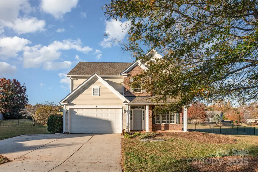 1457 Jc Raulston Court, Hickory, NC 28602 - Image #2