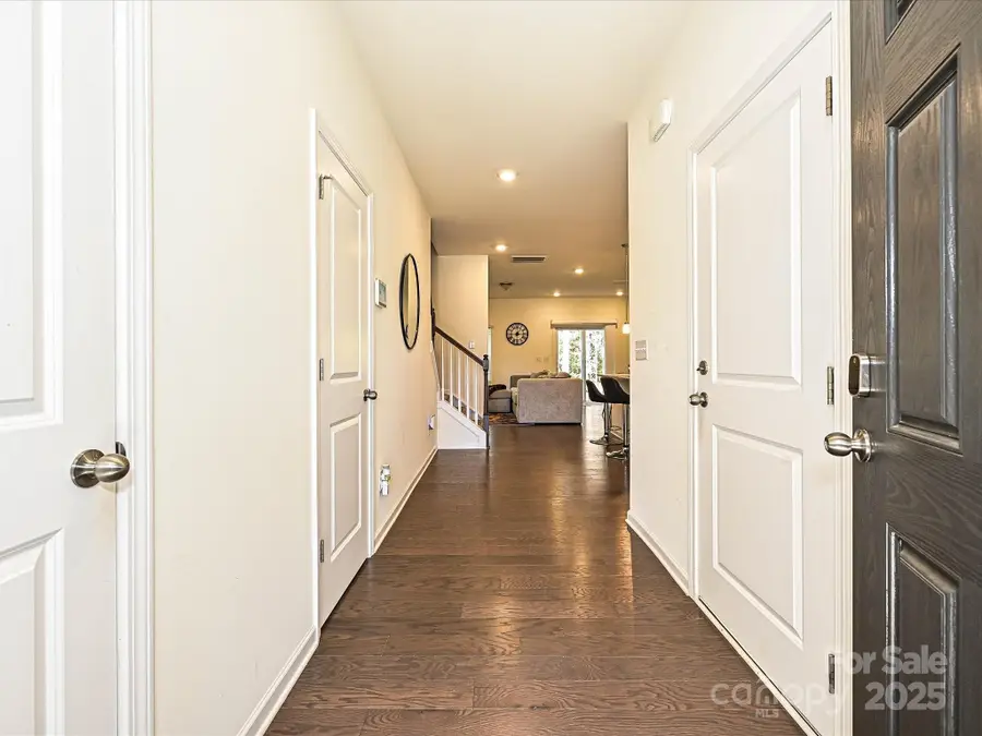 348 Abington Street, Matthews, NC 28104 - Image #2