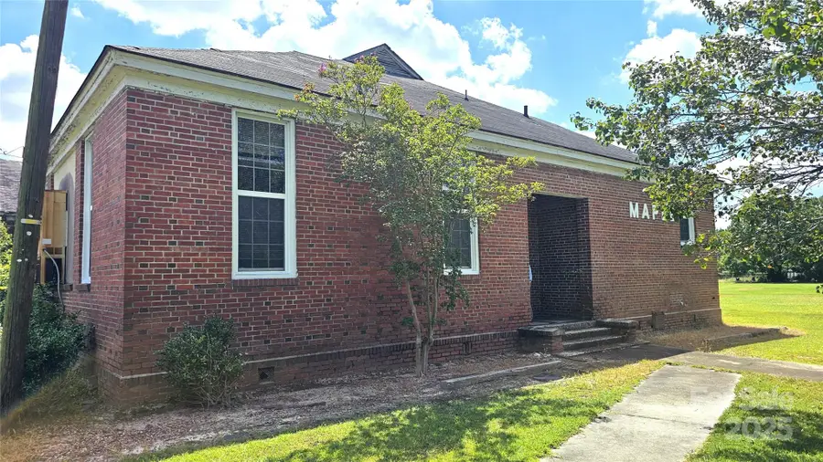 901 9th Avenue S, Dillon, SC 29536 - Image #2