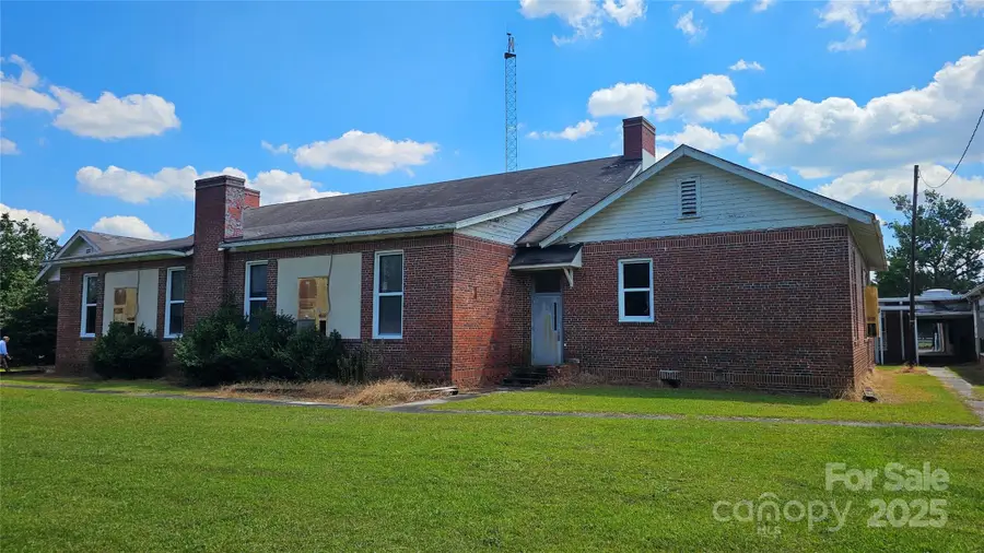 901 9th Avenue S, Dillon, SC 29536 - Image #3