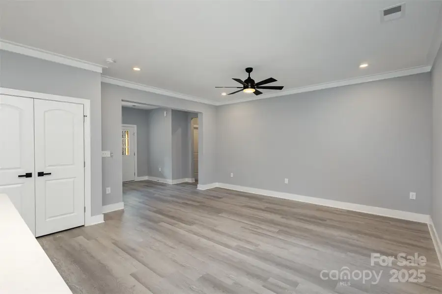 2385 Kool Park Road Ne, Hickory, NC 28601 - Image #2