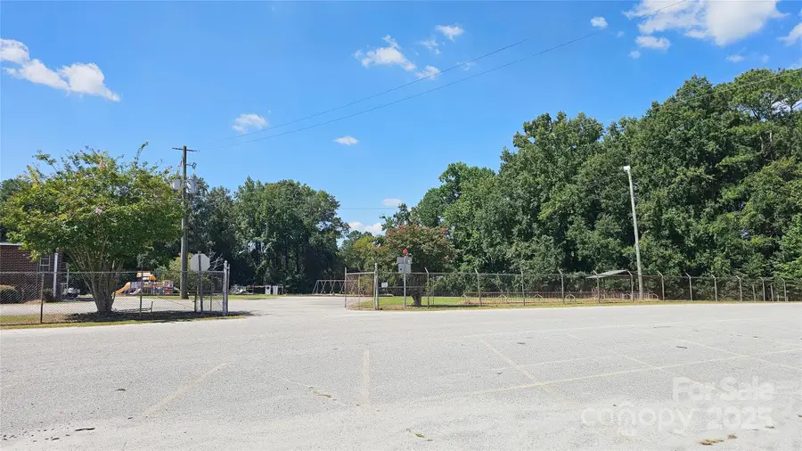 900 Patriot Street, Dillon, SC 29536 - Image #3