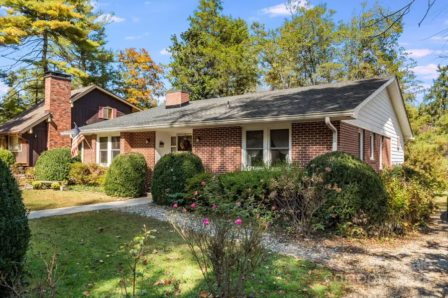 371 Kinross Drive, Flat Rock, NC 28731 - Image #3