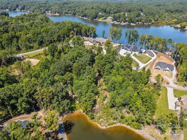 5743 Lake Pointe Drive, Granite Falls, NC 28630