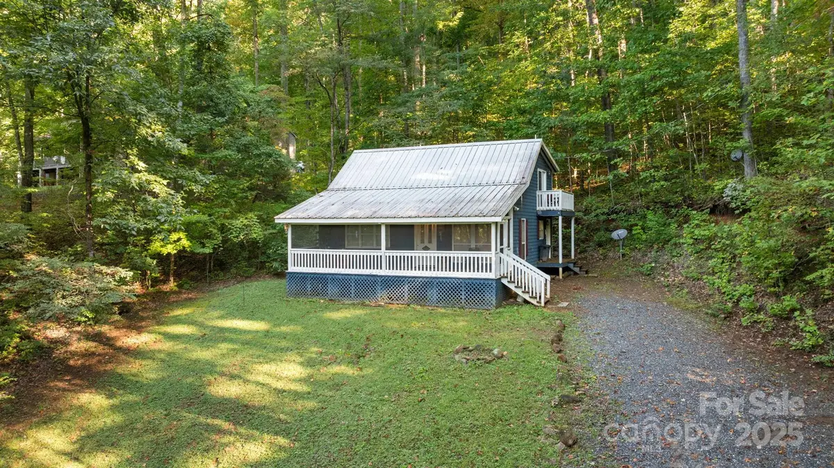 183 Red Bird Drive, Hayesville, NC 28904 - Image #1