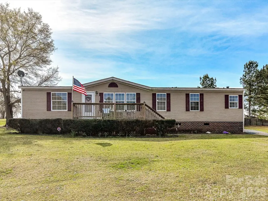 1565 Foxbrook Circle, Lancaster, SC 29720 - #2