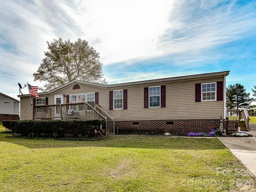 1565 Foxbrook Circle, Lancaster, SC 29720 - #3