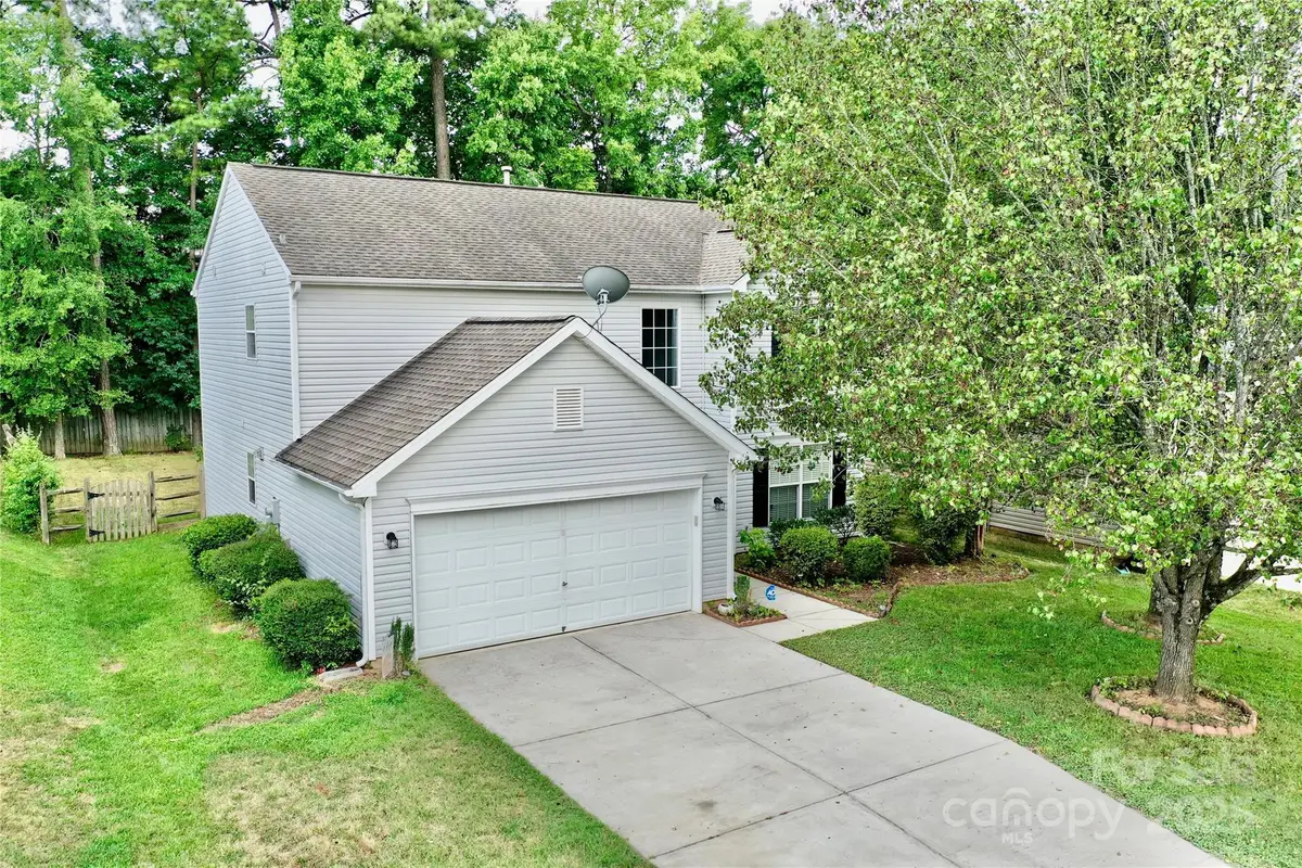 6407 Sackett Way, Charlotte, NC 28269 - Image #1