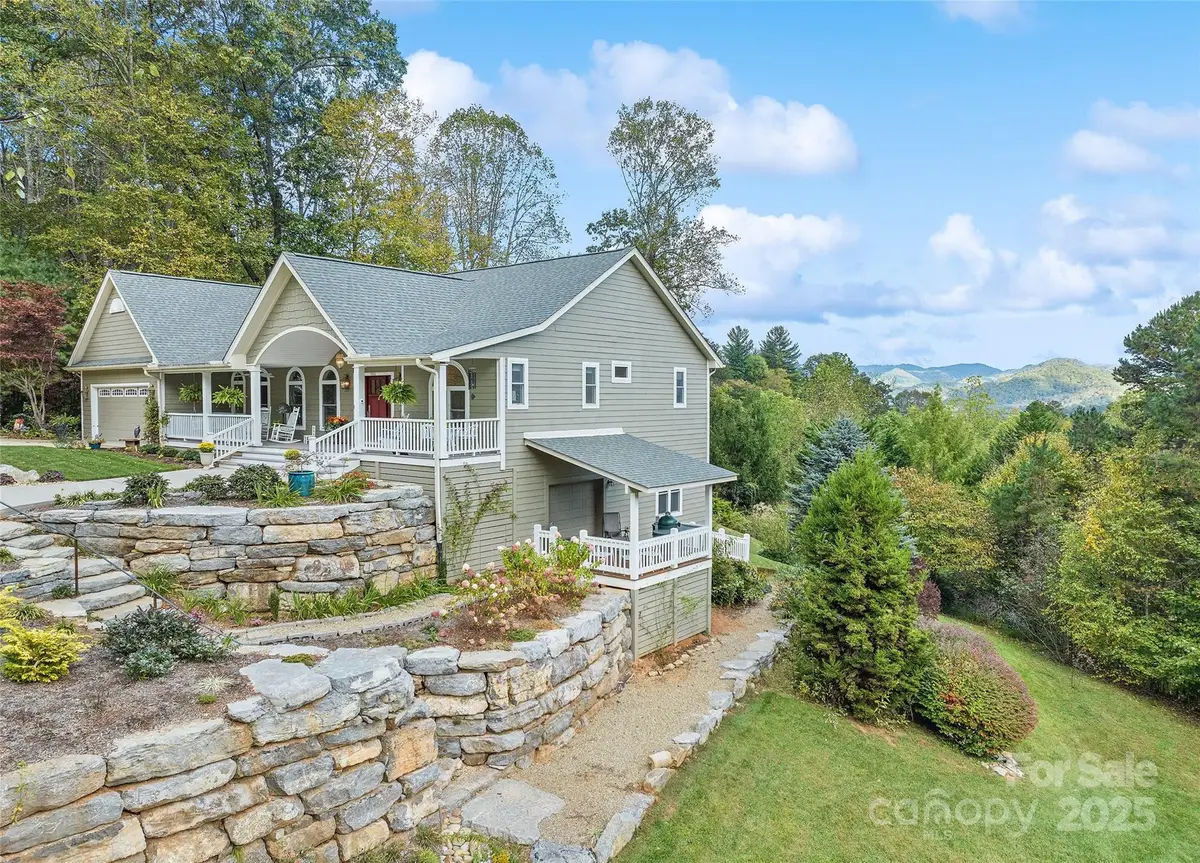 966 Coyote Hollow Road, Waynesville, NC 28785 - Image #1