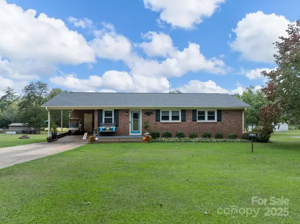 12 Lister Road, Taylors, SC 29687