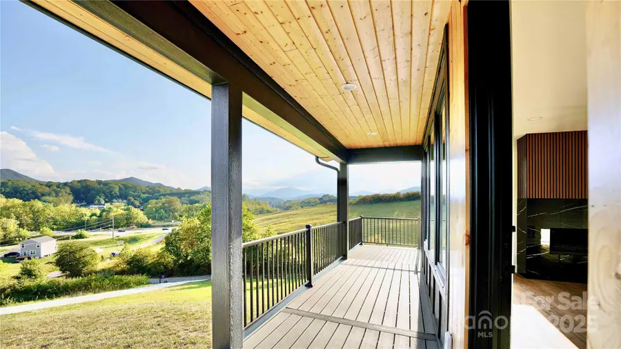 16 Lawson Ridge Road, Leicester, NC 28748 - Image #3