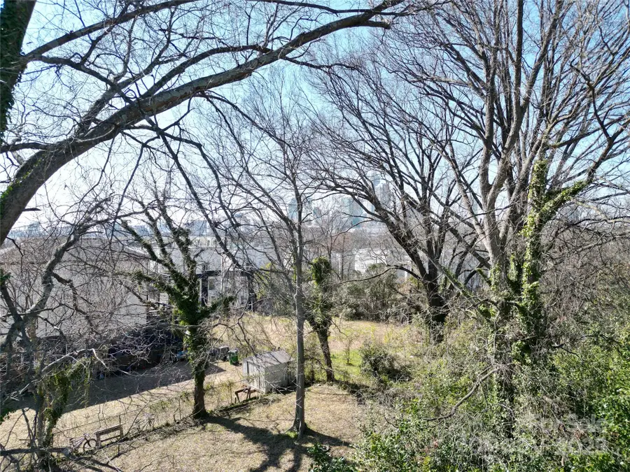 1015 Harrill Street, Charlotte, NC 28205 - Image #3