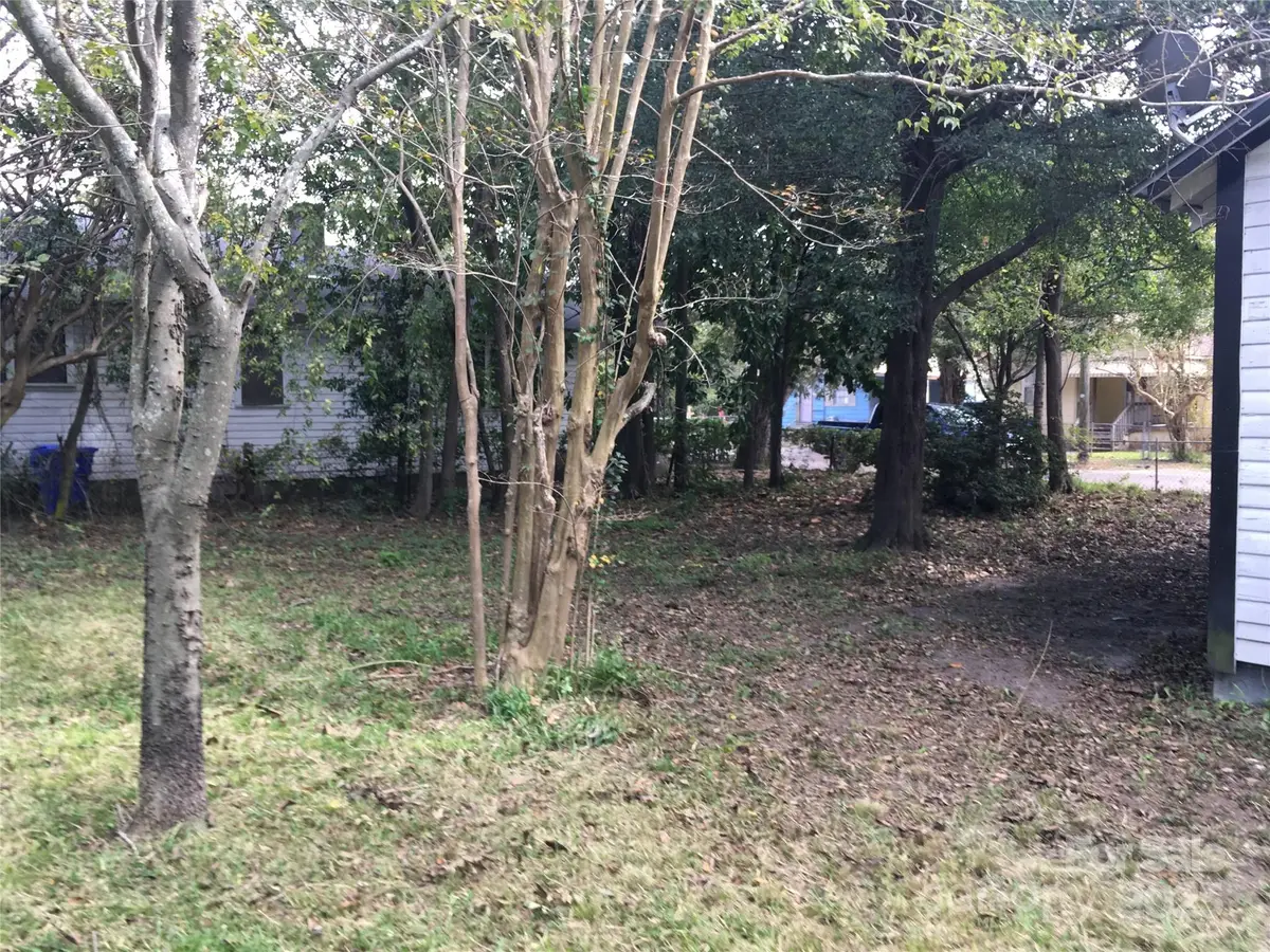 2020 Hackemann Avenue, North Charleston, SC 29405 - Image #1