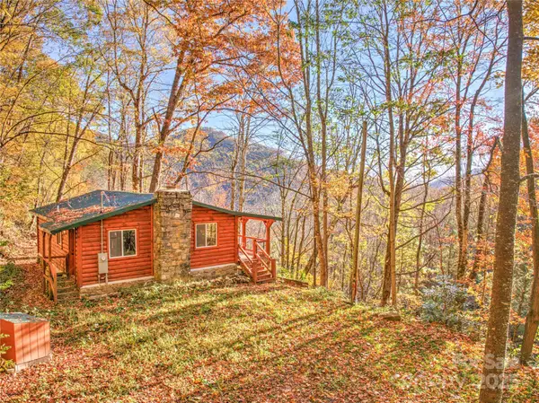 430 Long Branch Road, Maggie Valley, NC 28751