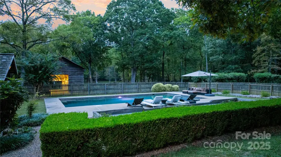 10915 Beatties Ford Road, Huntersville, NC 28078 - Image #3