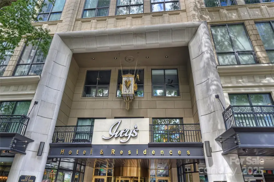 127 N Tryon Street #615, Charlotte, NC 28202 - Image #3