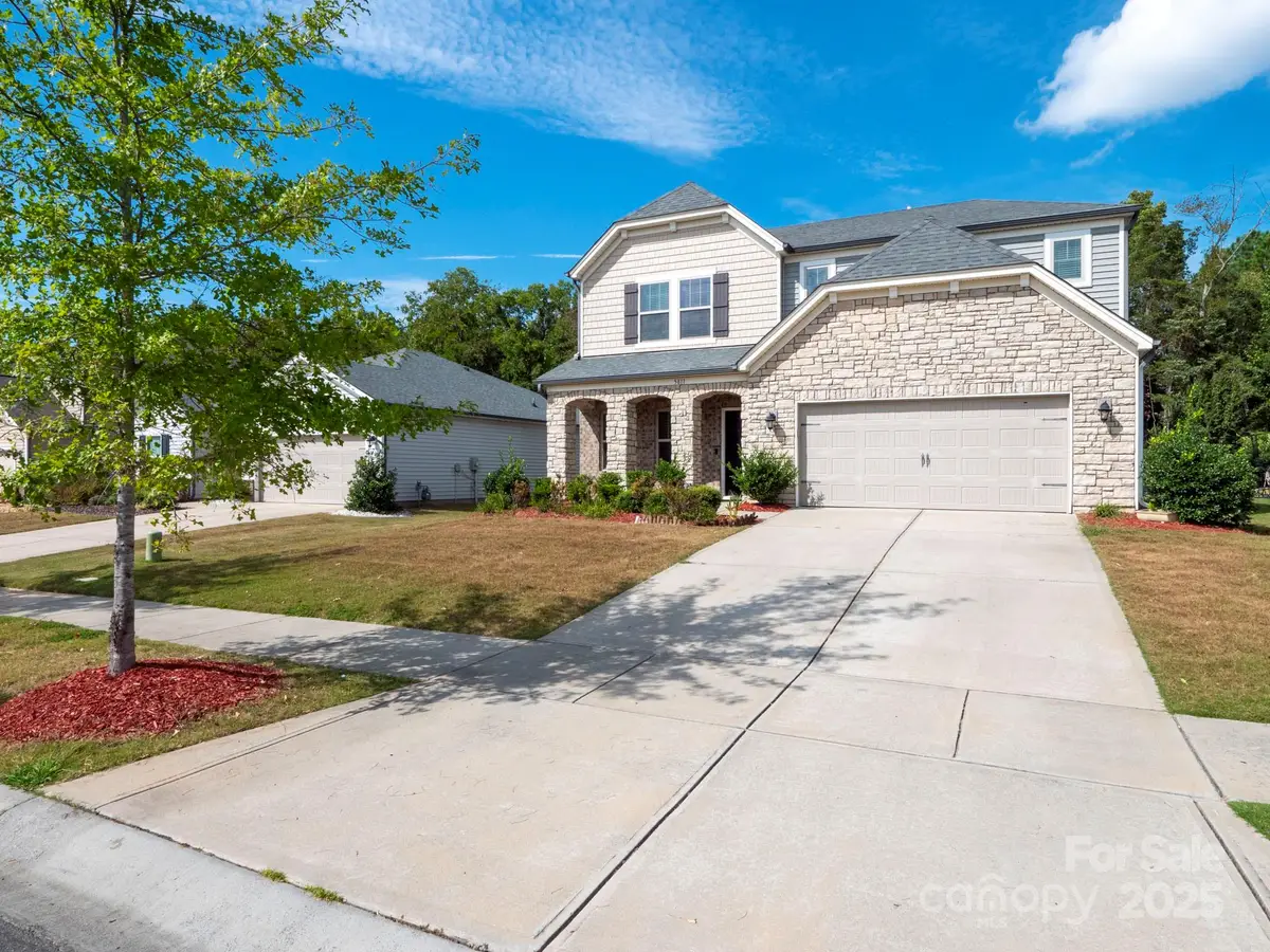 5811 Fenway Drive, Charlotte, NC 28273 - Image #1