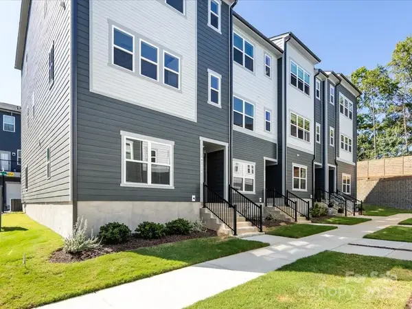 8010 Elevate Court, Charlotte, NC 28205