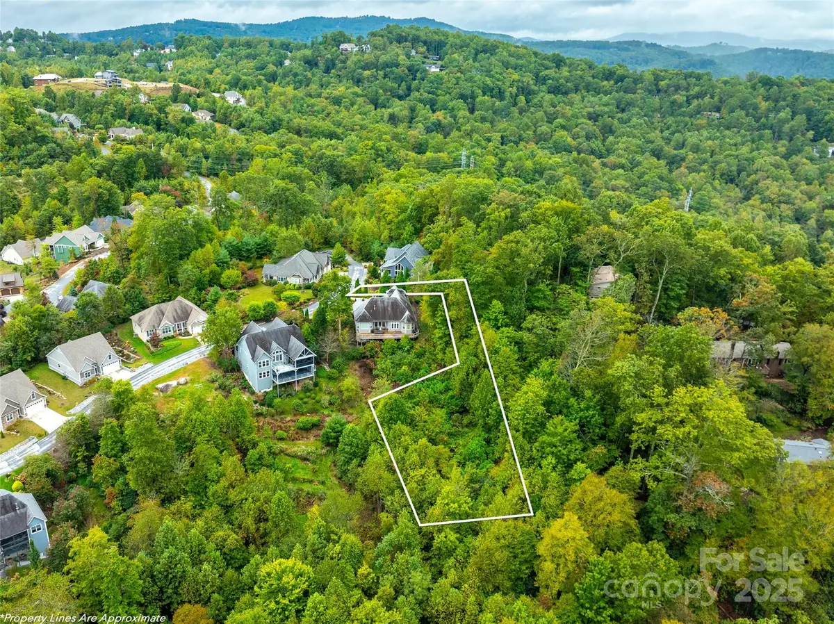 332 Millbrae Loop, Hendersonville, NC 28791 - Image #1