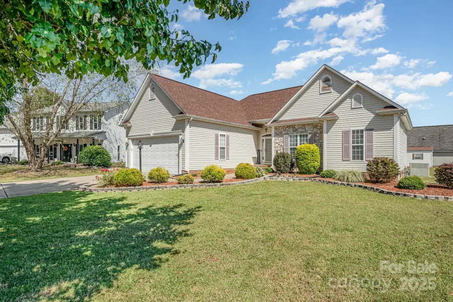 3709 Bentley Place Sw, Concord, NC 28027 - Image #3