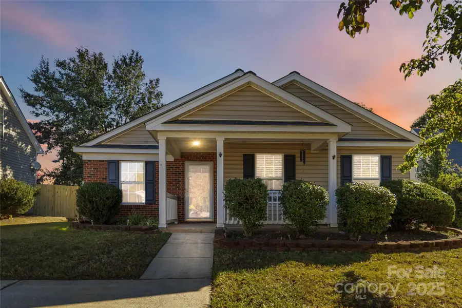 110 Camforth Drive, Mooresville, NC 28117 - Image #2