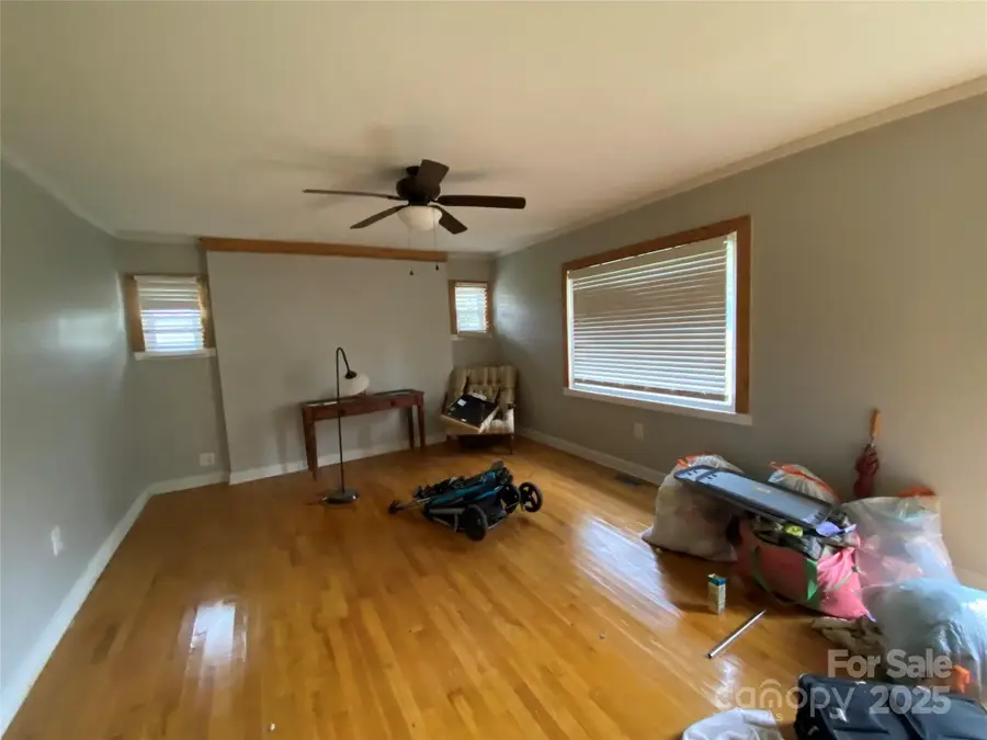 112 Justice Road, Marion, NC 28752 - Image #2