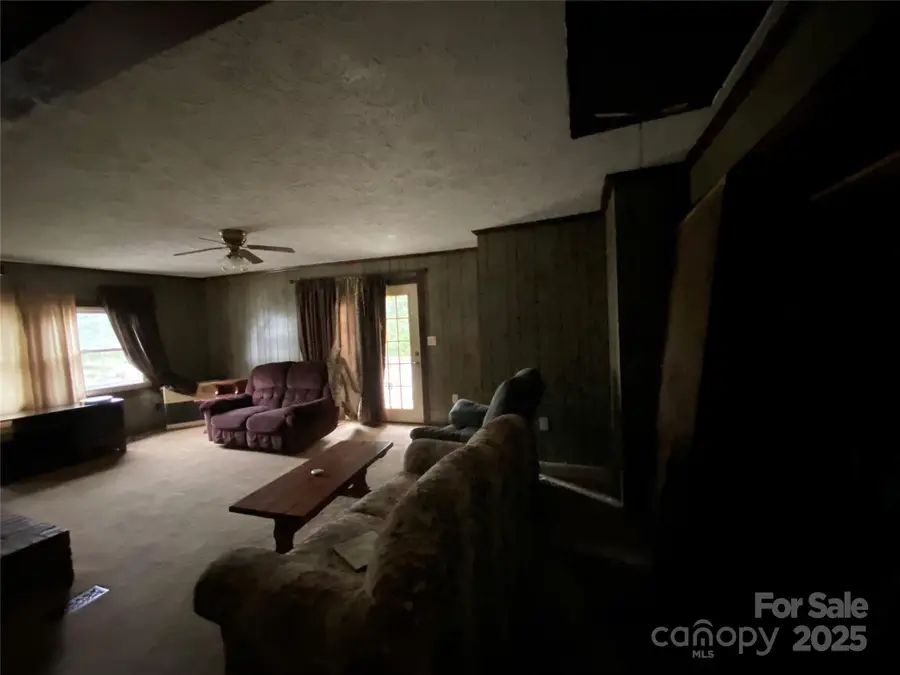 112 Justice Road, Marion, NC 28752 - Image #3