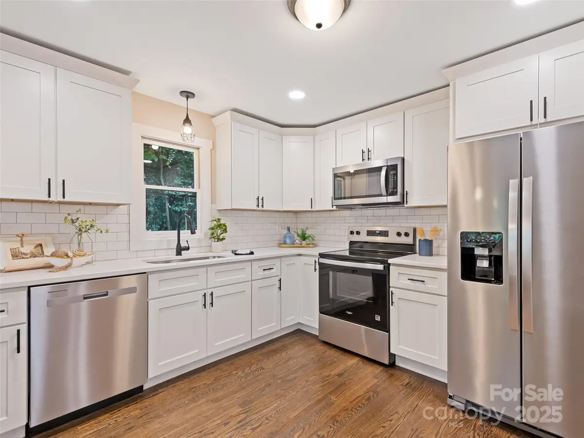 106 Arnold Heights, Waynesville, NC 28786 - Image #1