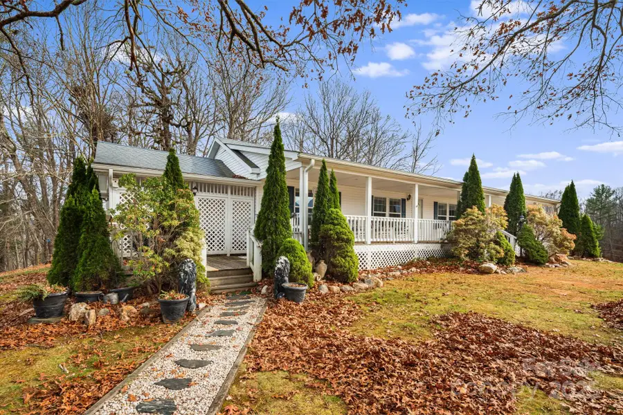 686 Sam Jones Road, Burnsville, NC 28714 - Image #2